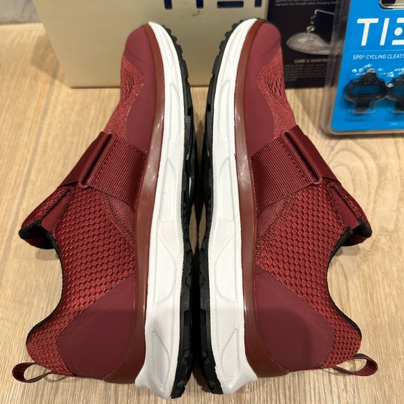 NWT Tiem Slipstream Maroon Cycle Shoes with Clips - Picture 9 of 13